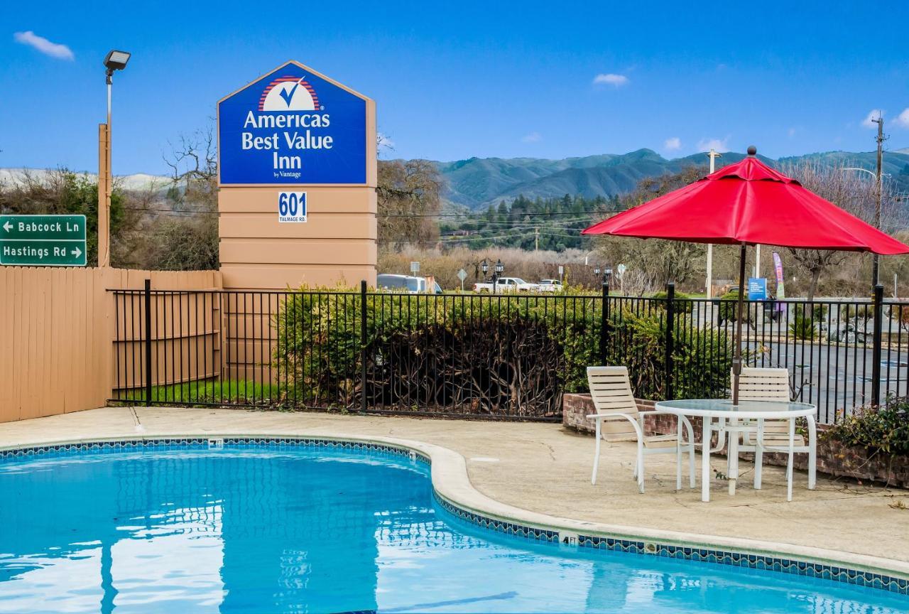 Americas Best Value Inn - Ukiah Buitenkant foto