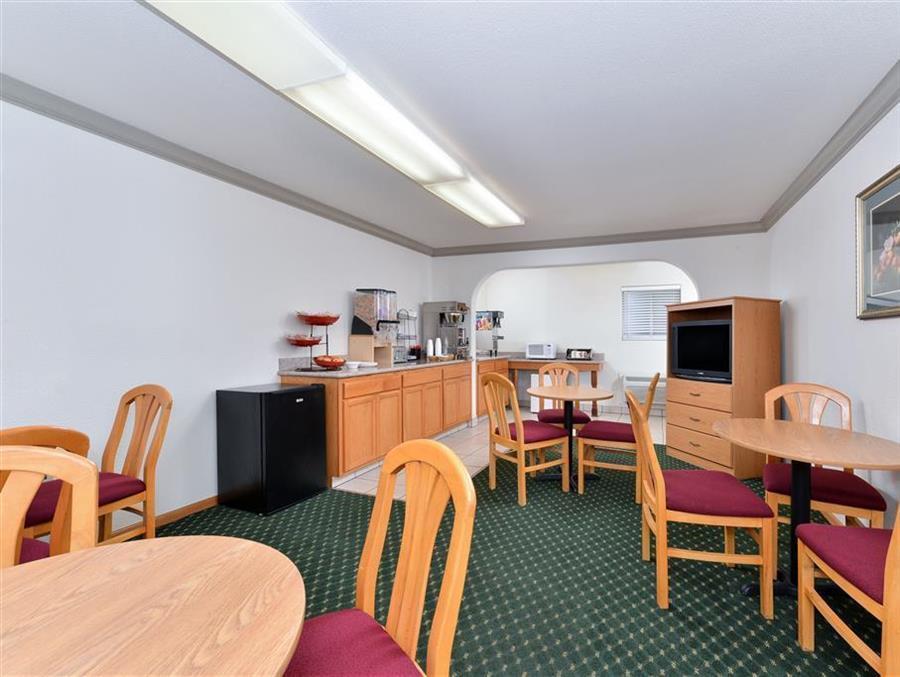 Americas Best Value Inn - Ukiah Buitenkant foto